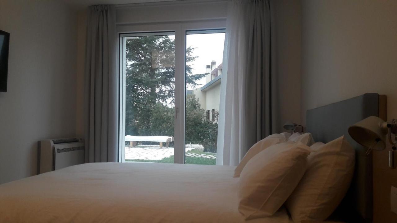 H-Sa Guest House มาเตรา ภายนอก รูปภาพ